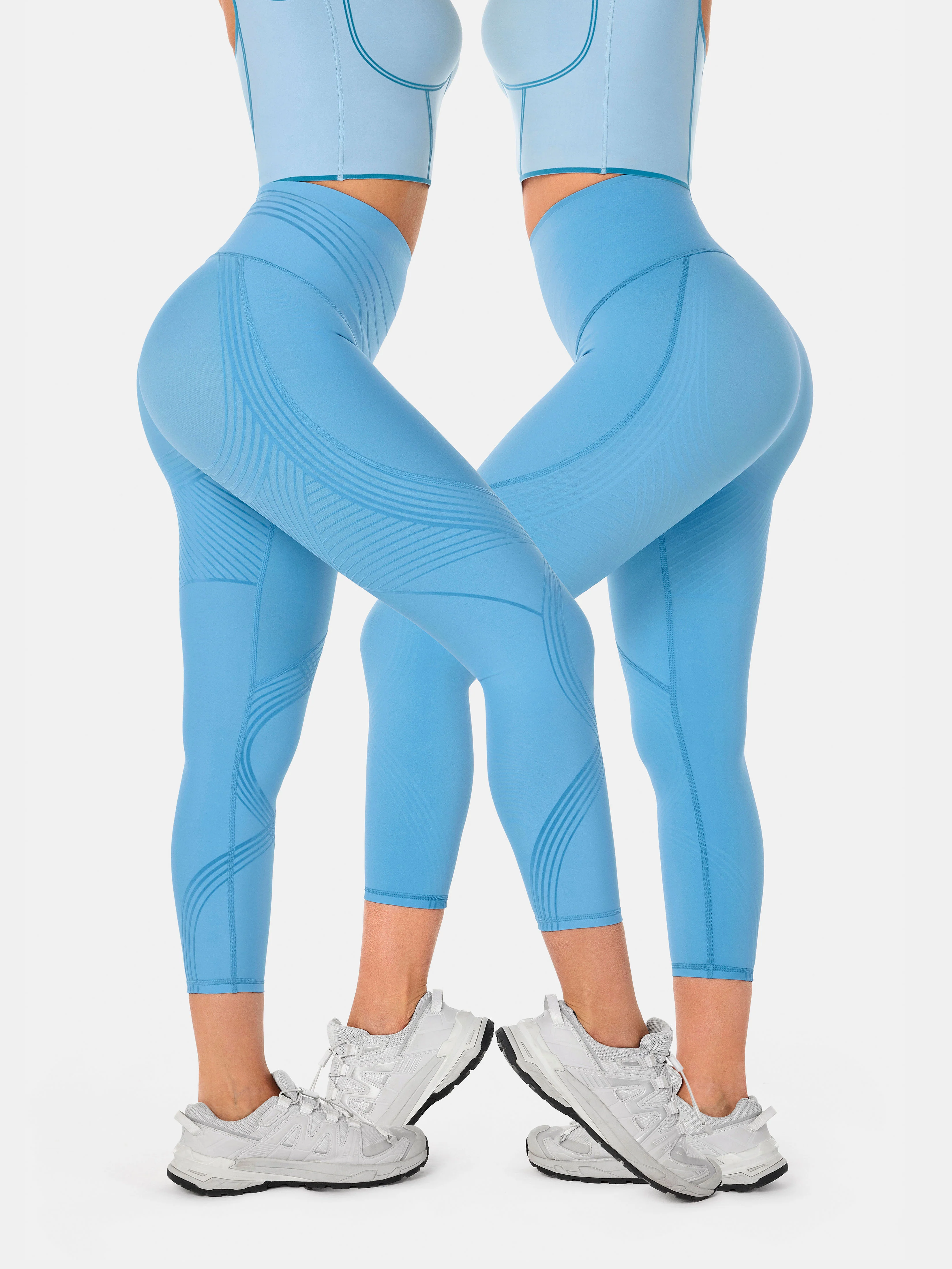 Body Sculpt 7/8 Leggings 2.0 (Reversible Wear) - Image 32