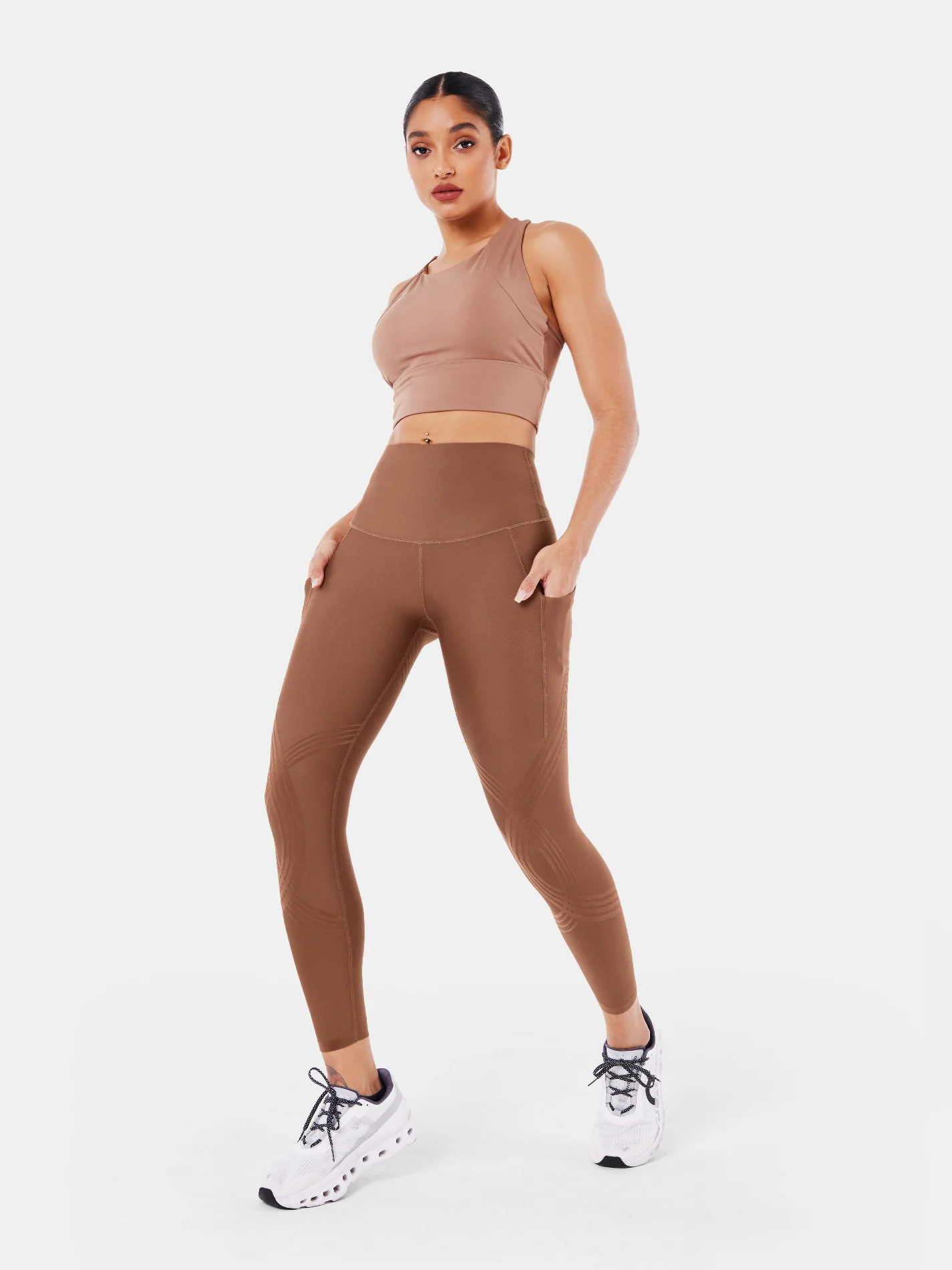 Body Sculpt Side Pocket 7/8 Leggings - Image 39