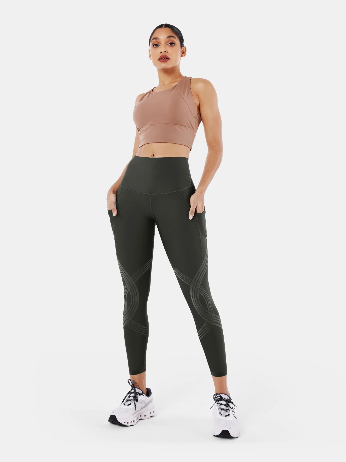 Body Sculpt Side Pocket 7/8 Leggings - Image 41