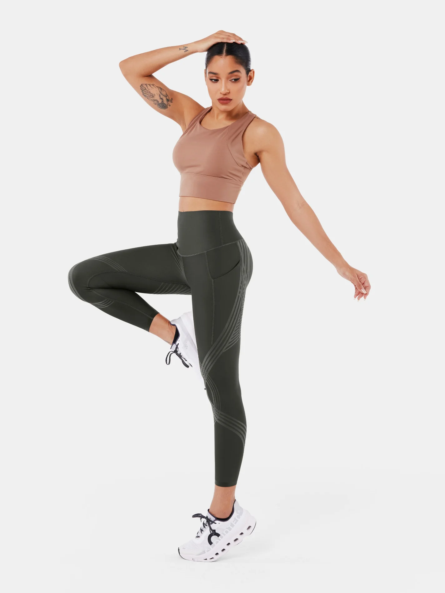 Body Sculpt Side Pocket 7/8 Leggings - Image 48