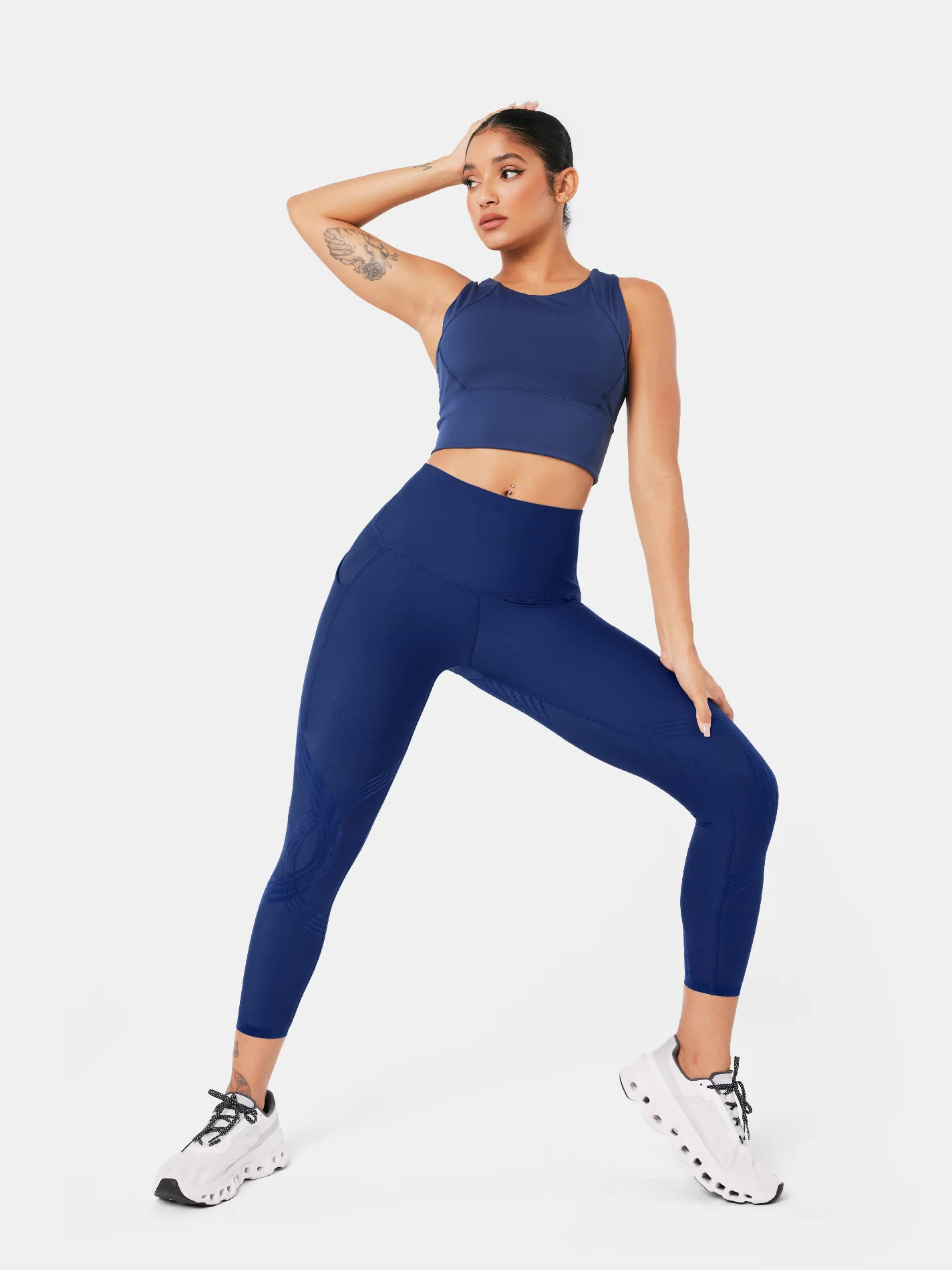 Body Sculpt Side Pocket 7/8 Leggings - Image 8
