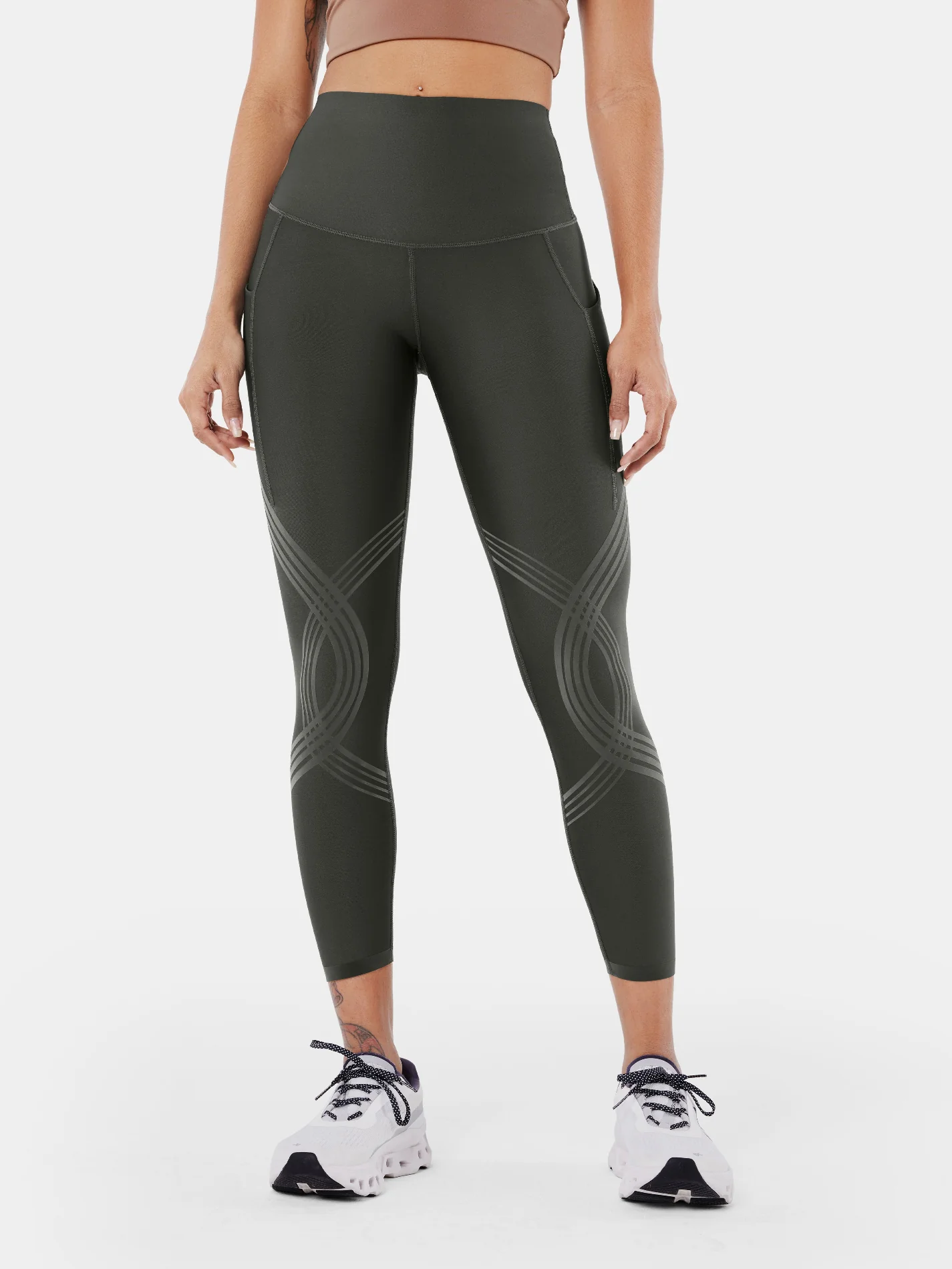 Body Sculpt Side Pocket 7/8 Leggings - Image 9