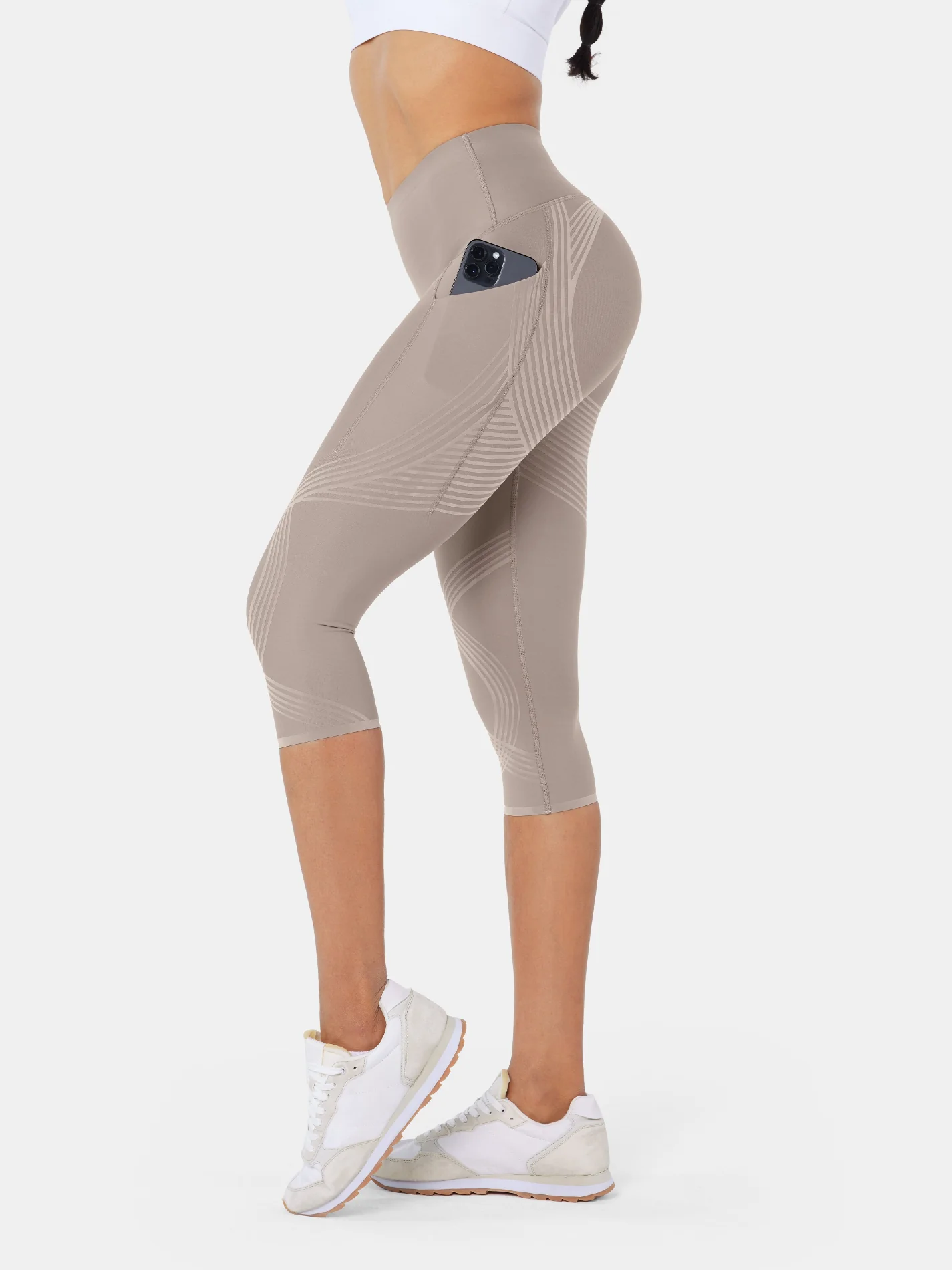 Body Sculpt Side Pocket Capri Leggings - Image 26